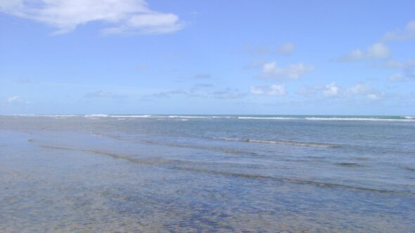 Mar em Arraial d'Ajuda