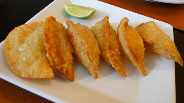 Tambaqui de Banda - Pastel de queijo