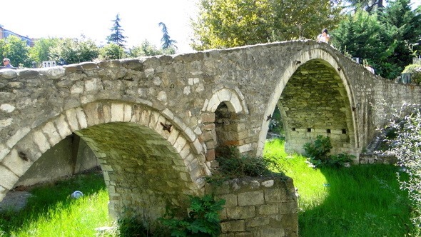 Ponte de Tabak (Tanners' Bridge)