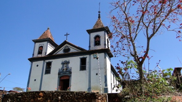 Igreja Matriz de Nossa Senhora de Nazaré - Santa Rita Durão