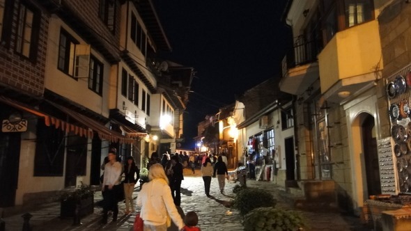 Veliko Tarnovo à noite