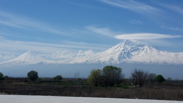 Monte Ararat, do outro lado da fronteira