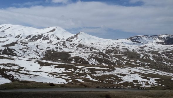 Estrada de Goris a Sevan