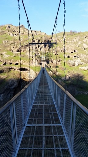 Khndzoresk- Ponte Suspensa/Swinging Bridge 