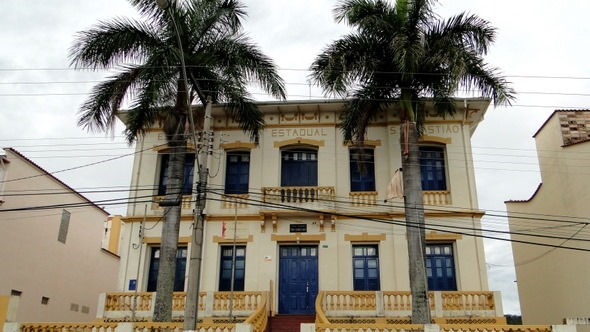 Cruzília - Escola Estadual São Sebastião
