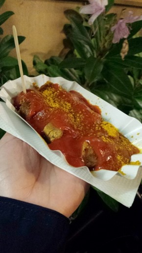 Currywurst vegetariano