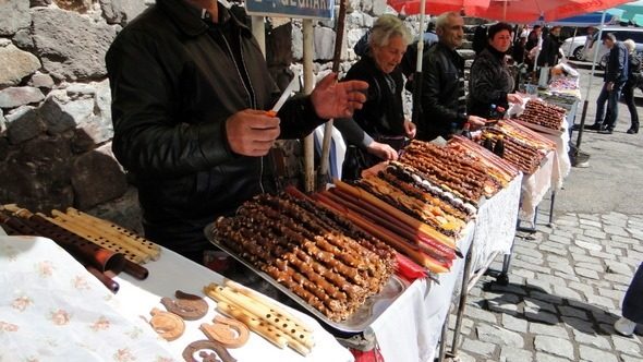 Feira no Mosteiro de Geghard